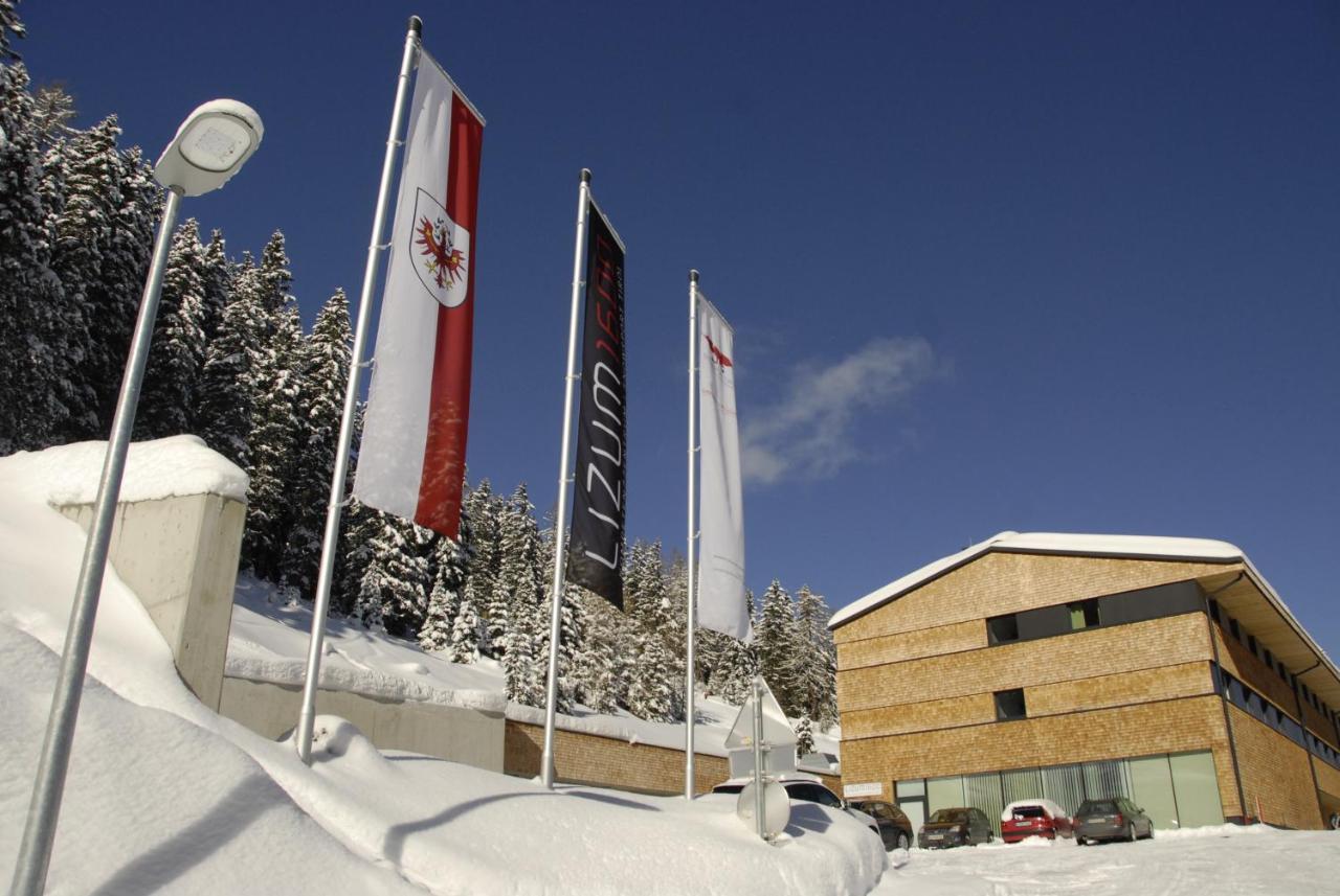 Lizum 1600 | Kompetenzzentrum Snowsport Tirol Hotel Axamer Lizum Exterior photo